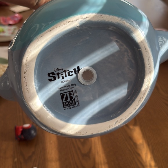 Disney original Stich Planter with tag - Picture 3 of 4